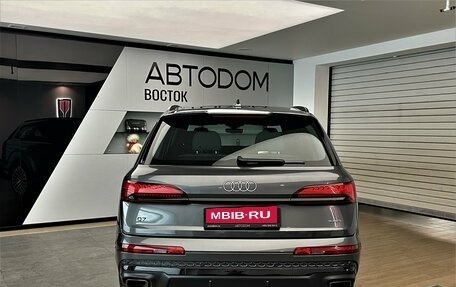 Audi Q7, 2025 год, 12 900 000 рублей, 29 фотография