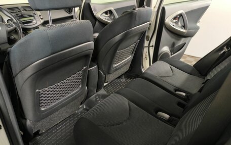 Toyota RAV4, 2011 год, 1 380 000 рублей, 10 фотография