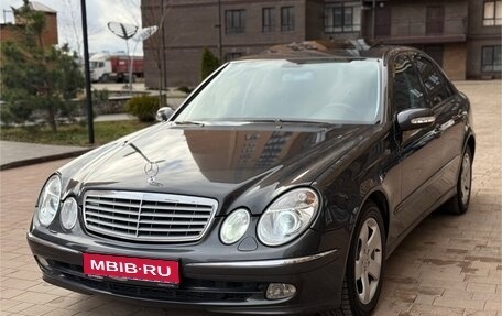 Mercedes-Benz E-Класс, 2004 год, 1 150 000 рублей, 1 фотография