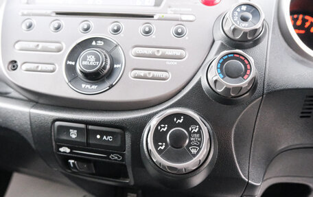 Honda Fit III, 2008 год, 669 000 рублей, 17 фотография
