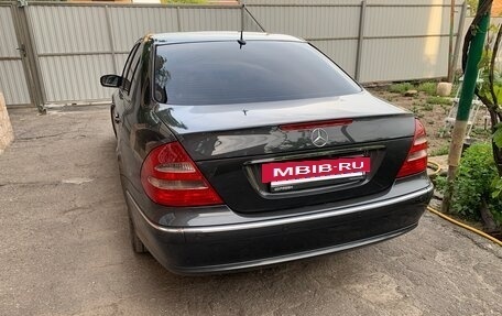 Mercedes-Benz E-Класс, 2004 год, 1 150 000 рублей, 12 фотография