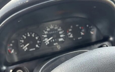 ГАЗ 3110 «Волга», 2003 год, 250 000 рублей, 21 фотография