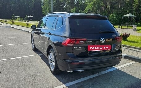Volkswagen Tiguan I, 2018 год, 2 000 070 рублей, 4 фотография