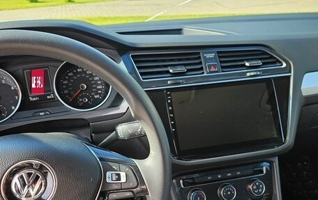 Volkswagen Tiguan I, 2018 год, 2 000 070 рублей, 6 фотография