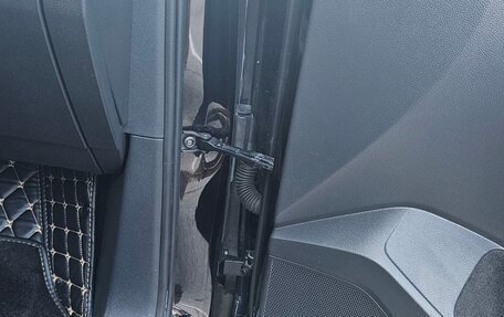 Volkswagen Tiguan I, 2018 год, 2 000 070 рублей, 27 фотография