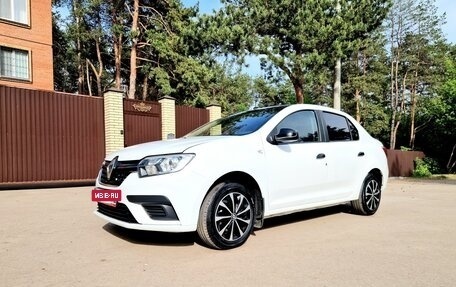 Renault Logan II, 2020 год, 700 000 рублей, 2 фотография
