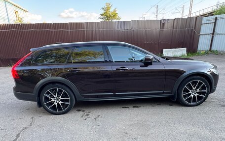 Volvo V90 Cross Country I рестайлинг, 2018 год, 3 600 000 рублей, 3 фотография