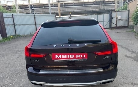 Volvo V90 Cross Country I рестайлинг, 2018 год, 3 600 000 рублей, 5 фотография
