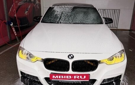 BMW 3 серия, 2016 год, 1 950 000 рублей, 11 фотография