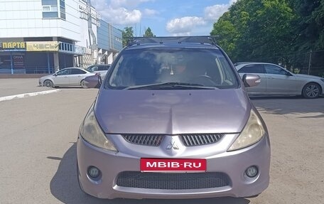 Mitsubishi Grandis, 2004 год, 600 000 рублей, 1 фотография