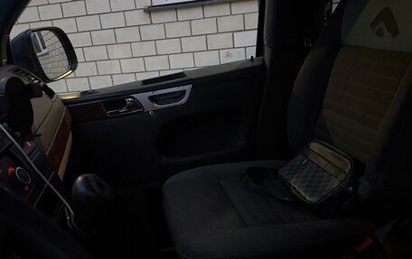 Volkswagen Multivan T5, 2010 год, 1 200 000 рублей, 9 фотография