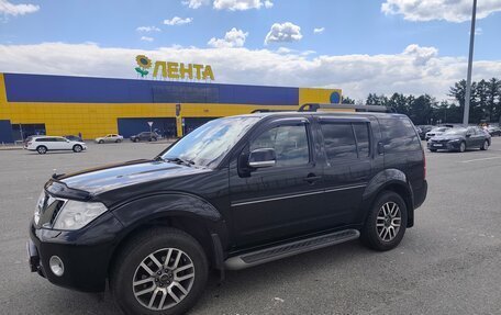 Nissan Pathfinder, 2013 год, 1 600 000 рублей, 2 фотография
