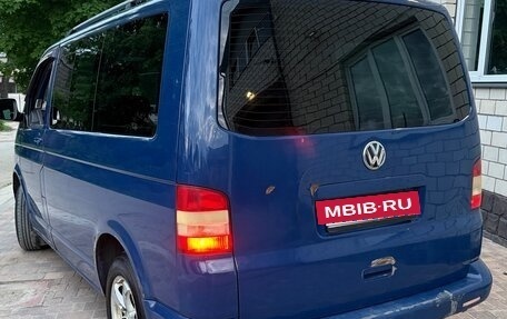Volkswagen Multivan T5, 2010 год, 1 200 000 рублей, 2 фотография