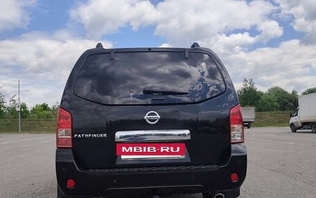 Nissan Pathfinder, 2013 год, 1 600 000 рублей, 4 фотография
