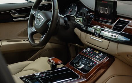 Audi A8, 2011 год, 2 090 000 рублей, 16 фотография