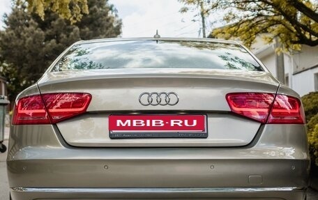 Audi A8, 2011 год, 2 090 000 рублей, 2 фотография