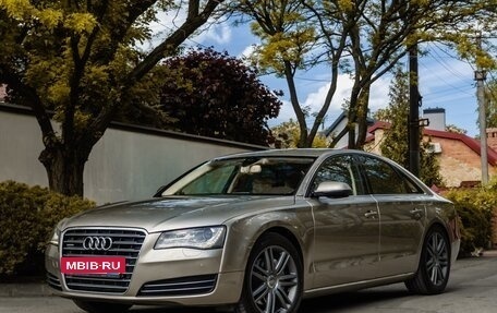 Audi A8, 2011 год, 2 090 000 рублей, 6 фотография