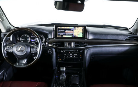 Lexus LX III, 2016 год, 5 390 000 рублей, 17 фотография