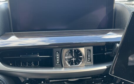 Lexus LX III, 2020 год, 9 700 000 рублей, 13 фотография