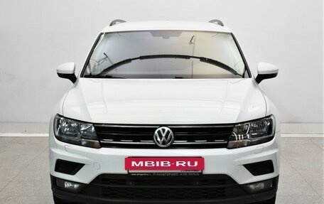 Volkswagen Tiguan II, 2018 год, 2 270 000 рублей, 2 фотография