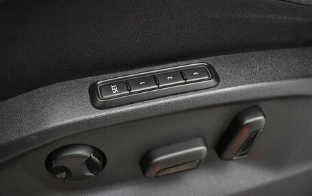 Volkswagen Tiguan II, 2018 год, 2 270 000 рублей, 11 фотография