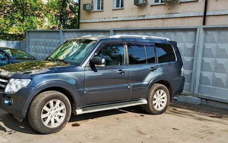 Mitsubishi Pajero IV, 2008 год, 1 430 000 рублей, 2 фотография