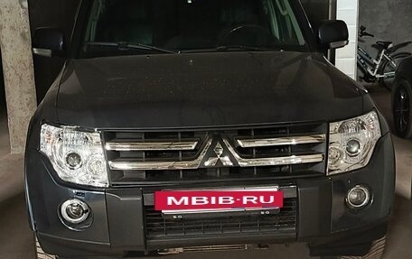 Mitsubishi Pajero IV, 2008 год, 1 430 000 рублей, 15 фотография
