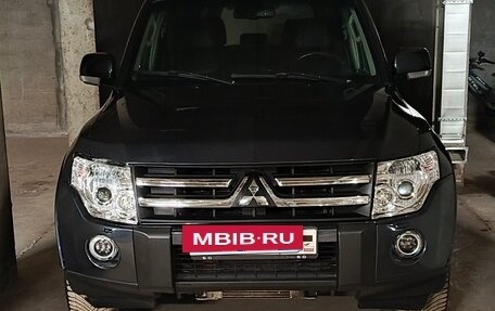 Mitsubishi Pajero IV, 2008 год, 1 430 000 рублей, 17 фотография