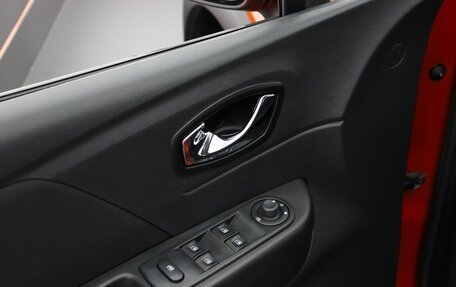 Renault Kaptur I рестайлинг, 2016 год, 1 329 000 рублей, 17 фотография