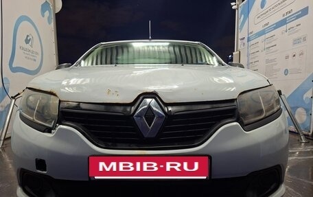 Renault Logan II, 2015 год, 380 000 рублей, 6 фотография