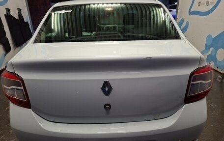 Renault Logan II, 2015 год, 380 000 рублей, 10 фотография