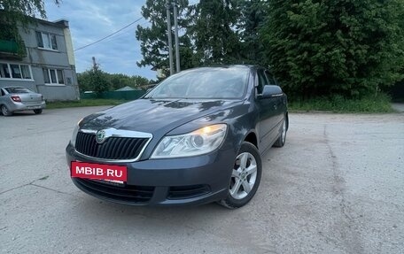 Skoda Octavia, 2010 год, 690 000 рублей, 2 фотография