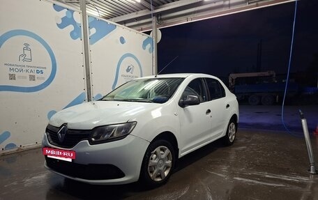 Renault Logan II, 2015 год, 380 000 рублей, 18 фотография