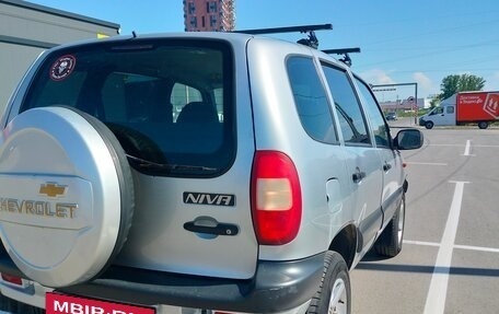 Chevrolet Niva I рестайлинг, 2005 год, 440 000 рублей, 4 фотография