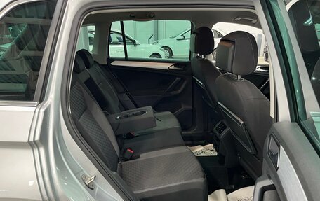 Volkswagen Tiguan II, 2019 год, 2 643 000 рублей, 13 фотография