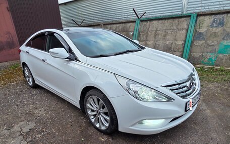 Hyundai Sonata VI, 2012 год, 1 250 000 рублей, 3 фотография