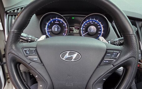Hyundai Sonata VI, 2012 год, 1 250 000 рублей, 14 фотография