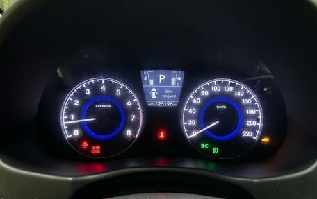 Hyundai Solaris II рестайлинг, 2011 год, 820 000 рублей, 27 фотография