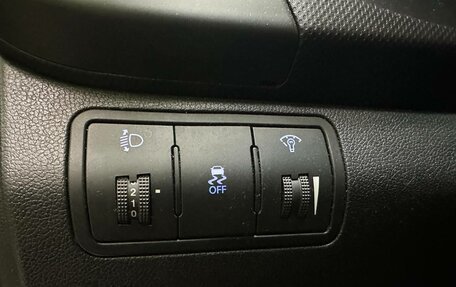 Hyundai Solaris II рестайлинг, 2011 год, 820 000 рублей, 28 фотография