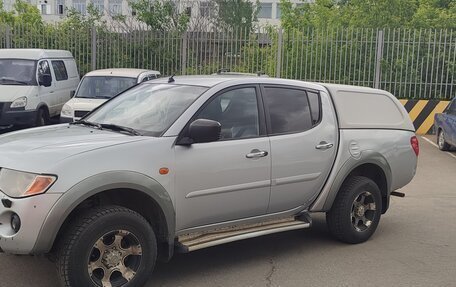 Mitsubishi L200 IV рестайлинг, 2007 год, 880 000 рублей, 10 фотография