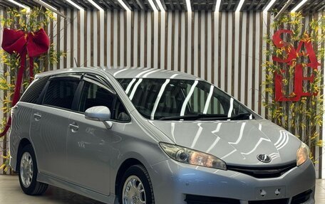 Toyota Wish II, 2013 год, 1 668 000 рублей, 1 фотография
