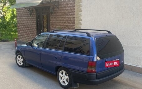 Opel Astra F, 1997 год, 180 000 рублей, 2 фотография