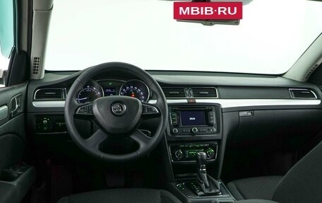Skoda Superb III рестайлинг, 2013 год, 1 099 050 рублей, 6 фотография