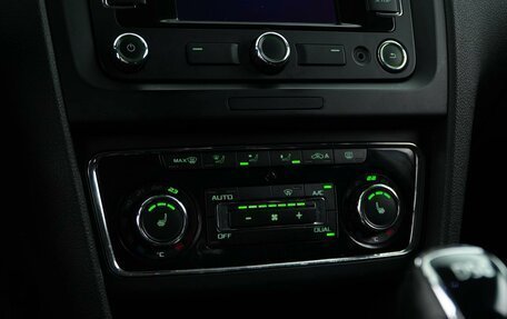Skoda Superb III рестайлинг, 2013 год, 1 099 050 рублей, 15 фотография