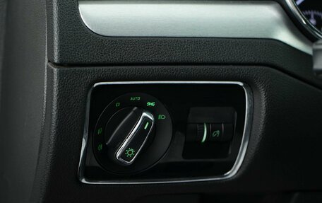 Skoda Superb III рестайлинг, 2013 год, 1 099 050 рублей, 17 фотография