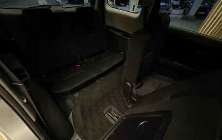 Toyota Wish II, 2013 год, 1 668 000 рублей, 22 фотография
