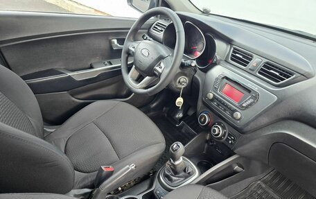 KIA Rio III рестайлинг, 2014 год, 925 000 рублей, 15 фотография