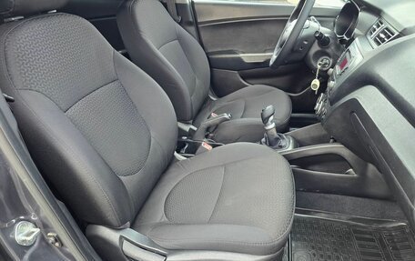 KIA Rio III рестайлинг, 2014 год, 925 000 рублей, 16 фотография