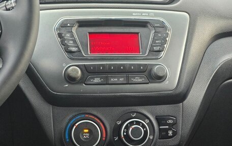 KIA Rio III рестайлинг, 2014 год, 925 000 рублей, 19 фотография
