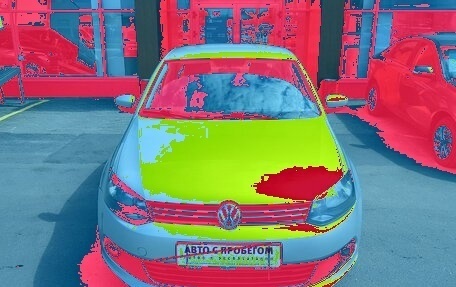 Volkswagen Polo VI (EU Market), 2015 год, 749 000 рублей, 2 фотография